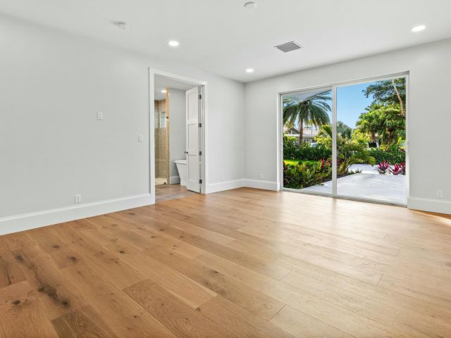 Продажа дома по адресу 4580 Oak Tree Court - фото 5755217