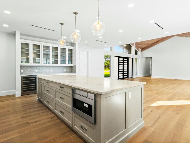 Продажа дома по адресу 4580 Oak Tree Court - фото 5755223