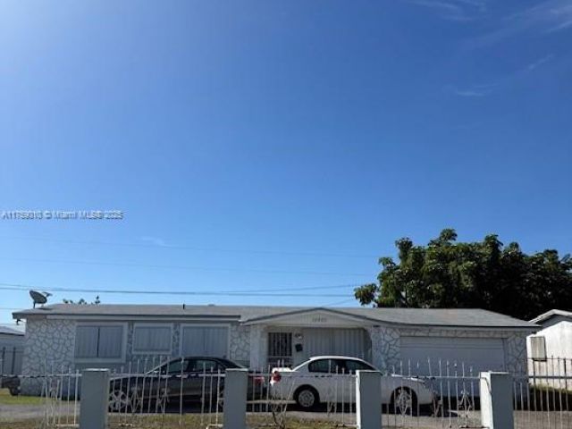 Продажа дома по адресу 10460 SW 149th St - фото 5935984