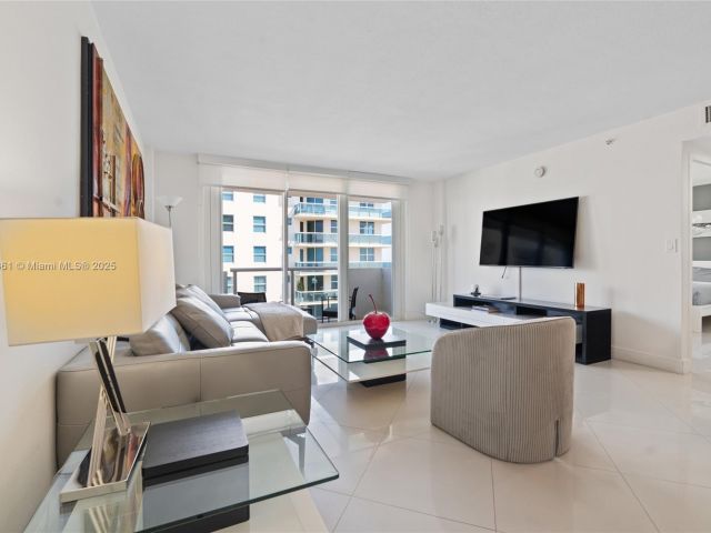 Продажа квартиры #1103 - фото 5560936