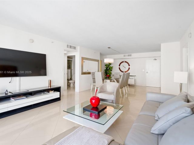 Продажа квартиры #1103 - фото 5560937