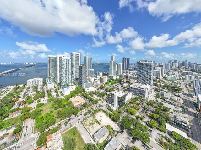 Продажа квартиры #4805 - фото 5654685