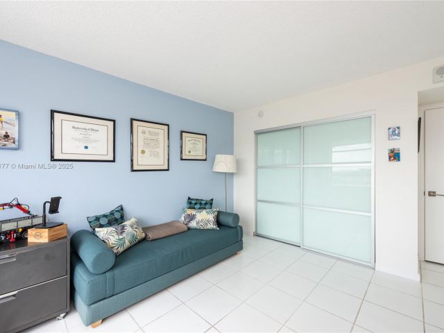 Продажа квартиры #1113 - фото 5646051