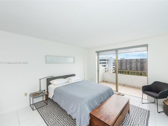 Продажа квартиры #1113 - фото 5646056