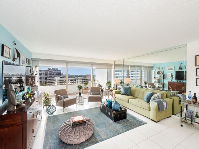 Продажа квартиры #1113 - фото 5646063