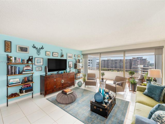 Продажа квартиры #1113 - фото 5646064