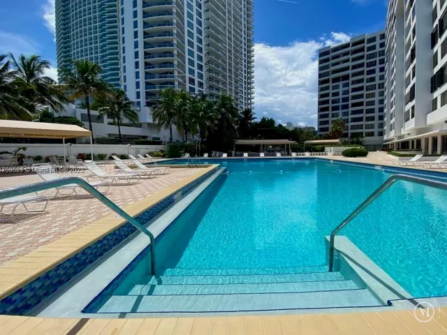 Квартира в аренду номер508 - фото 5728944