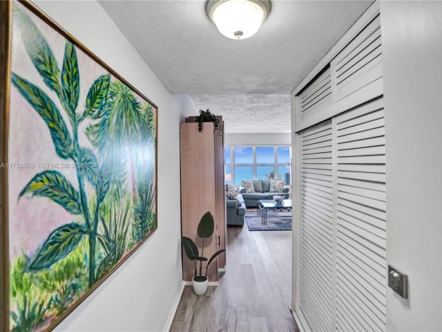 Продажа квартиры #402 - фото 7435339