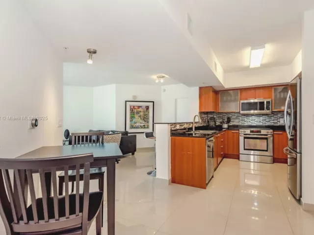 Продажа квартиры #1809 - фото 5637068