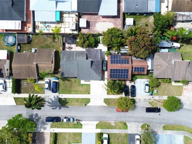 Продажа дома по адресу 20520 SW 124th Pl - фото 5794455