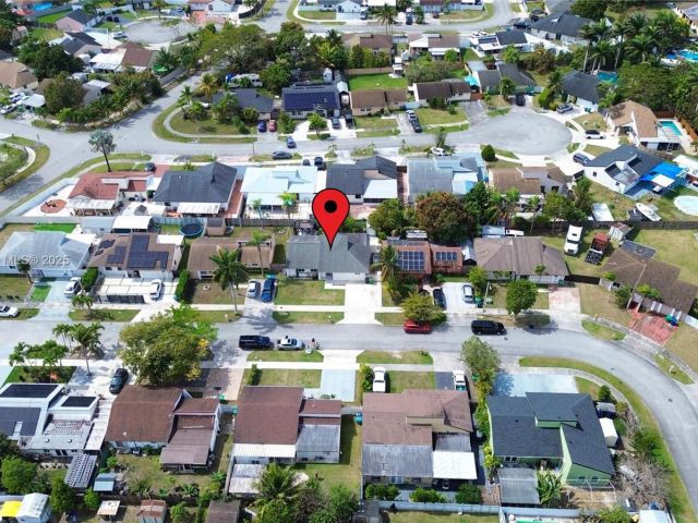 Продажа дома по адресу 20520 SW 124th Pl - фото 5794456