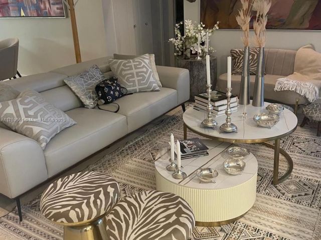 Продажа квартиры #PH10 - фото 5715135