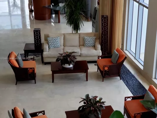 Продажа квартиры #1706 - фото 5777627