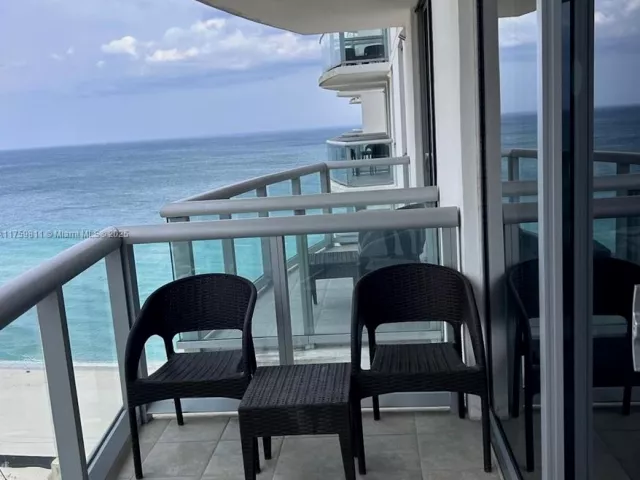 Продажа квартиры #1706 - фото 5777621