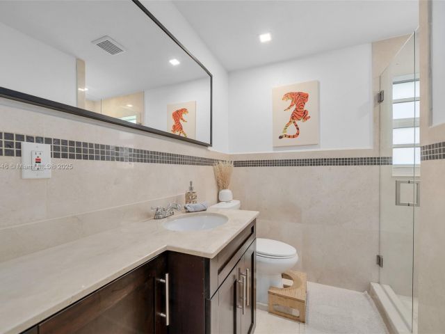 Дом в аренду по адресу 1745 SW 10th St - фото 6111652