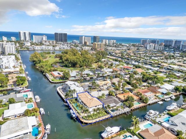 Продажа дома по адресу 1261 NE 27th Way - фото 5710369