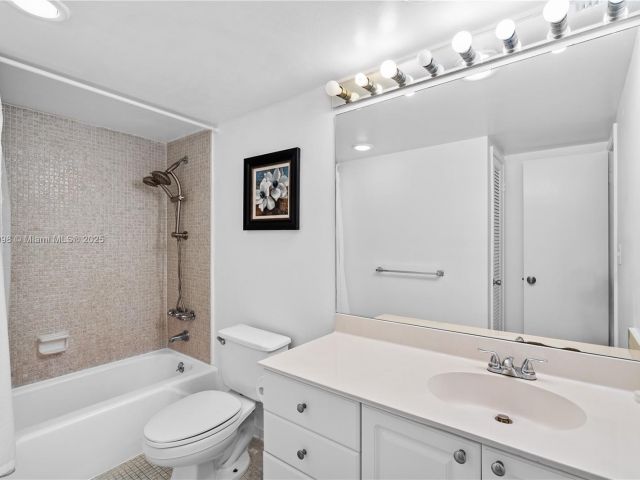 Продажа квартиры #614 - фото 7427426