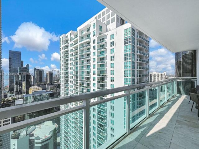 Продажа квартиры #3605 - фото 5768554