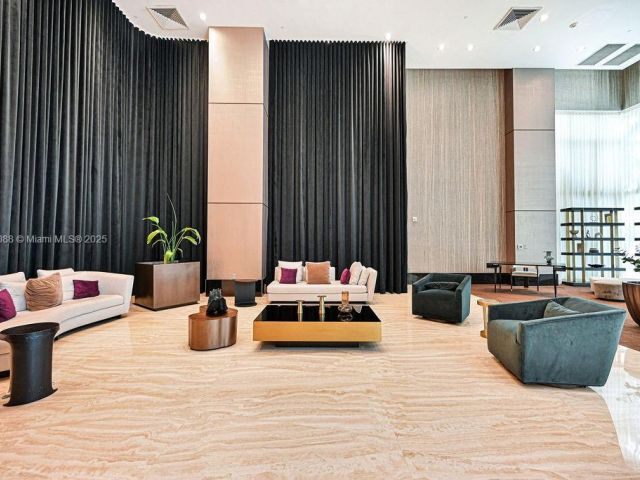 Продажа квартиры #3605 - фото 5768563