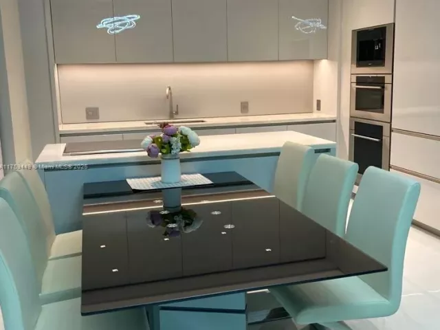 Продажа квартиры #3405 - фото 5658829