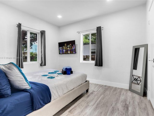 Продажа дома по адресу 231 NW 44th St - фото 5992918