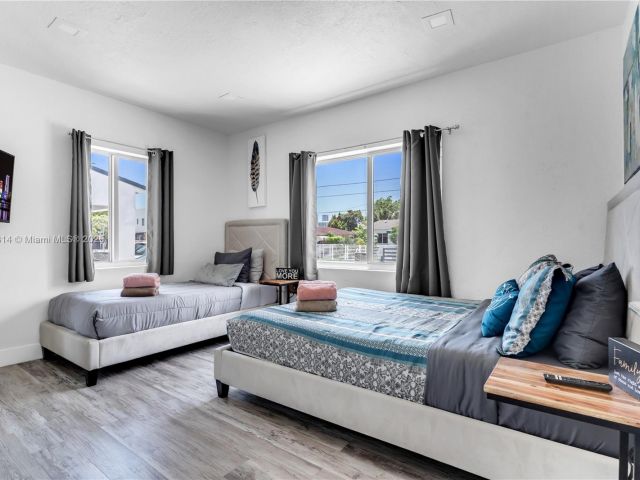 Продажа дома по адресу 231 NW 44th St - фото 5992919