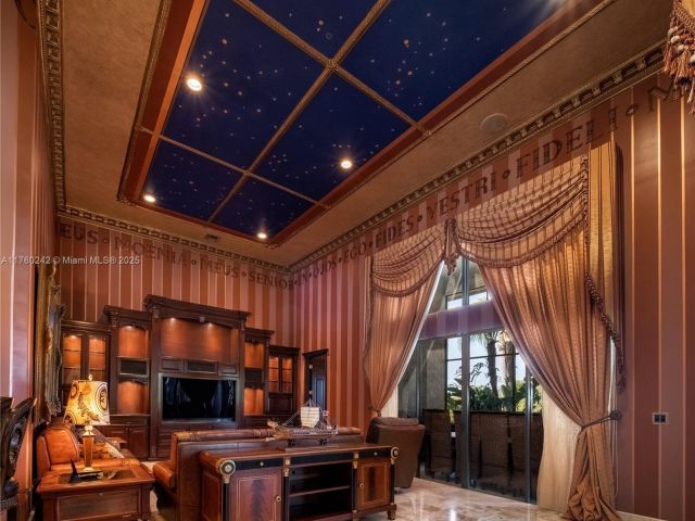 Продажа дома по адресу 29482 SW 193rd Ct - фото 5597436