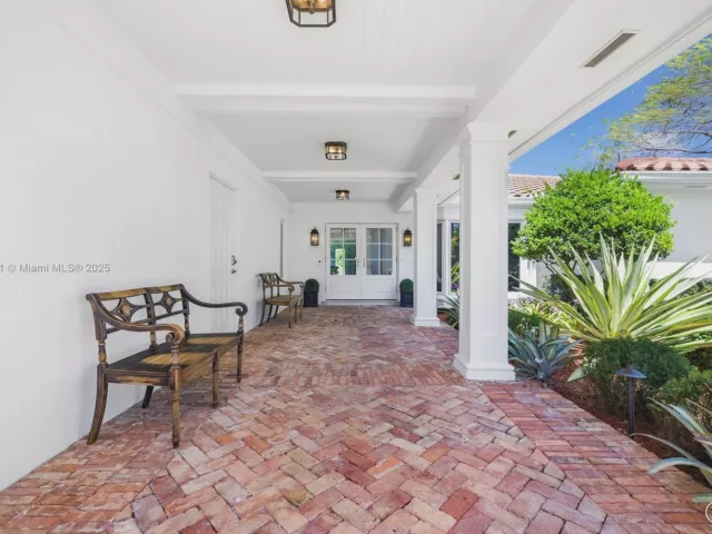 Продажа дома по адресу 1117 Bella Vista Ave - фото 5558425