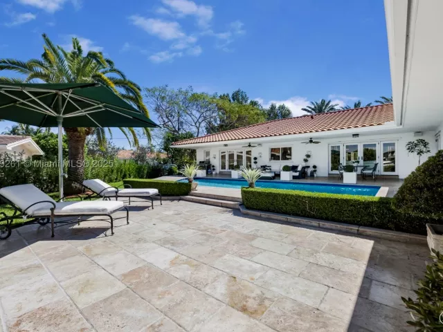 Продажа дома по адресу 1117 Bella Vista Ave - фото 9262819