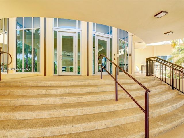 Продажа квартиры #834 - фото 7431916