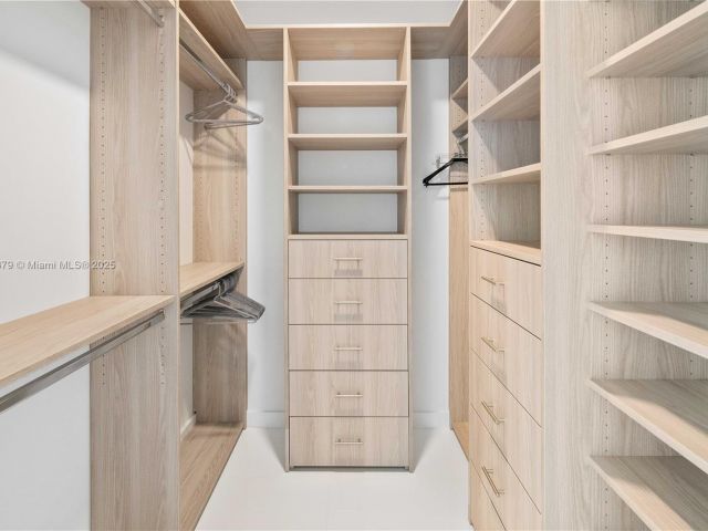 Продажа квартиры #4203 - фото 5639539