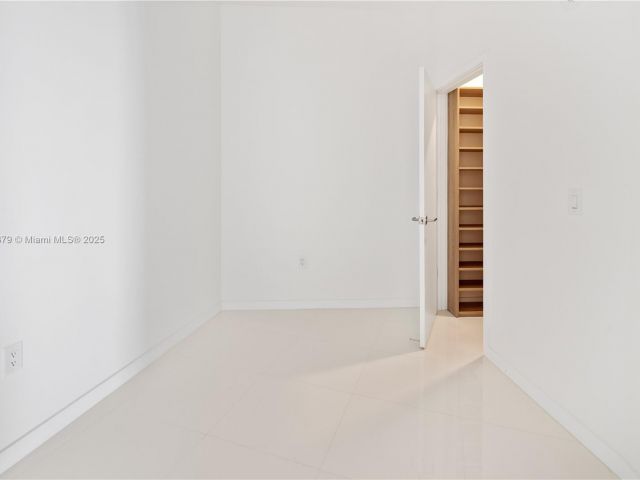 Продажа квартиры #4203 - фото 5639550