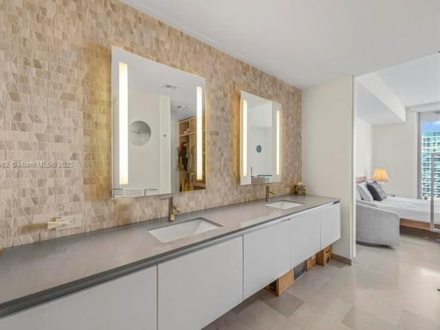 Продажа квартиры #1710 - фото 5608102