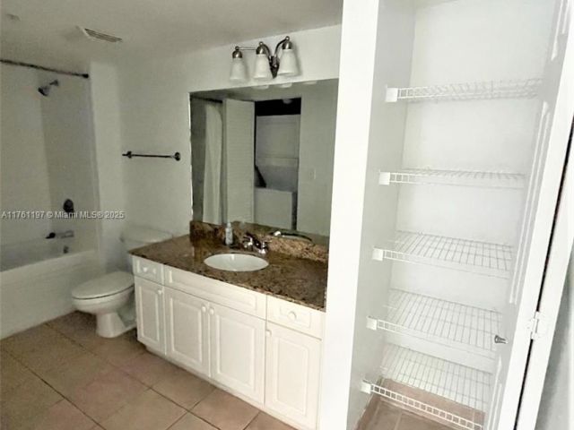 Продажа квартиры #1507 - фото 6168195