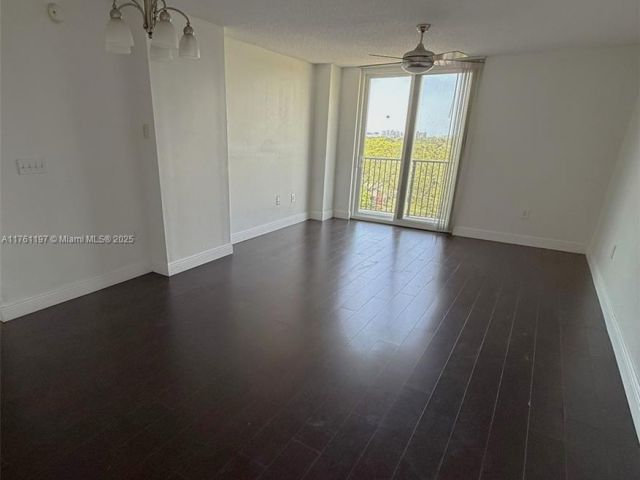 Продажа квартиры #1507 - фото 6168201