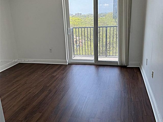 Продажа квартиры #1507 - фото 6168202