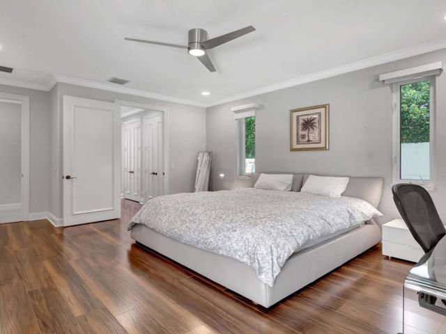 Дом в аренду по адресу 514 NW 13th Street - фото 5757320