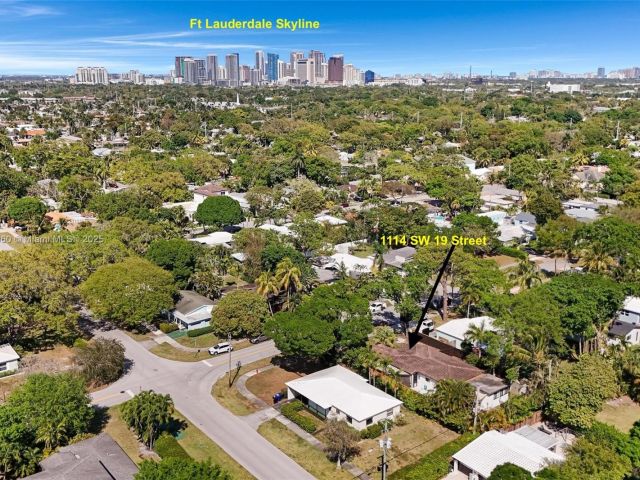 Продажа дома по адресу 1114 SW 19th St - фото 5726768