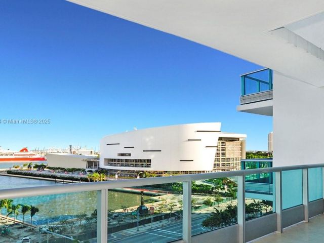 Квартира в аренду номер909 - фото 6225949