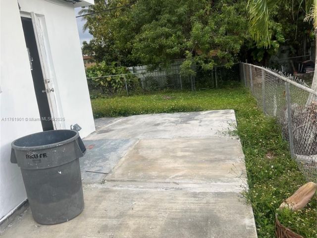 Продажа дома по адресу 20 NE 215th St - фото 5724985