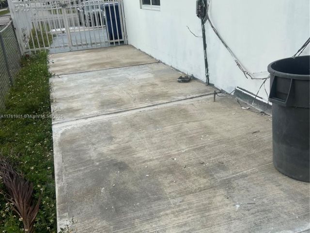 Продажа дома по адресу 20 NE 215th St - фото 5724986