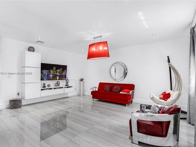 Продажа дома по адресу 14214 SW 289th Ter - фото 5924949