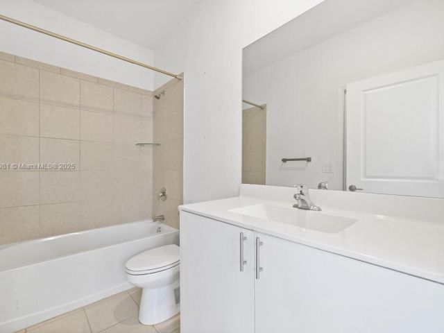 Продажа дома по адресу 11756 SW 245th Ter - фото 5739217