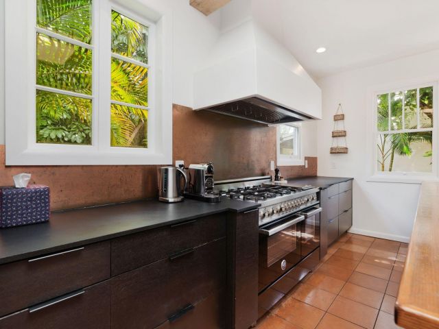 Продажа дома по адресу 306 Marlborough Place - фото 5750608