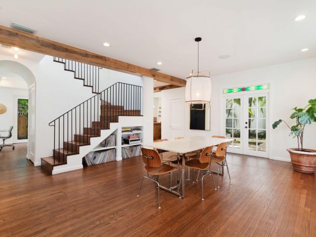 Продажа дома по адресу 306 Marlborough Place - фото 5750613