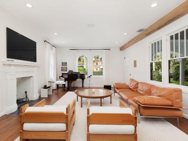 Продажа дома по адресу 306 Marlborough Place - фото 5750614