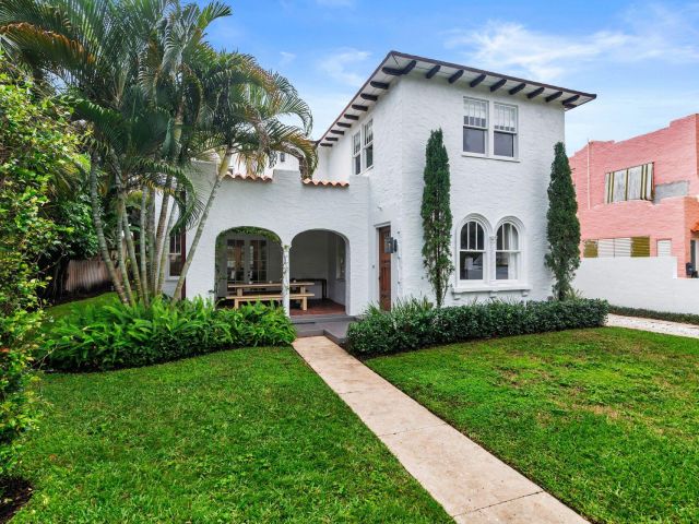 Продажа дома по адресу 306 Marlborough Place - фото 5750620