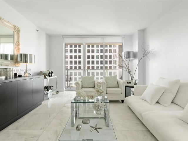 Продажа квартиры #2510 - фото 5607641