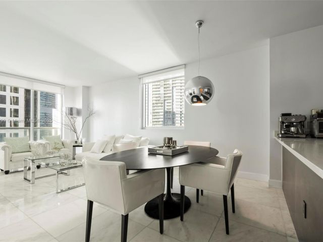 Продажа квартиры #2510 - фото 5607643