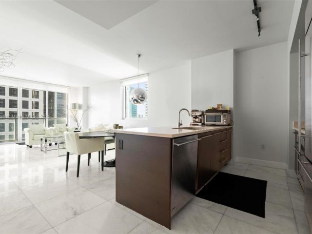 Продажа квартиры #2510 - фото 5607648